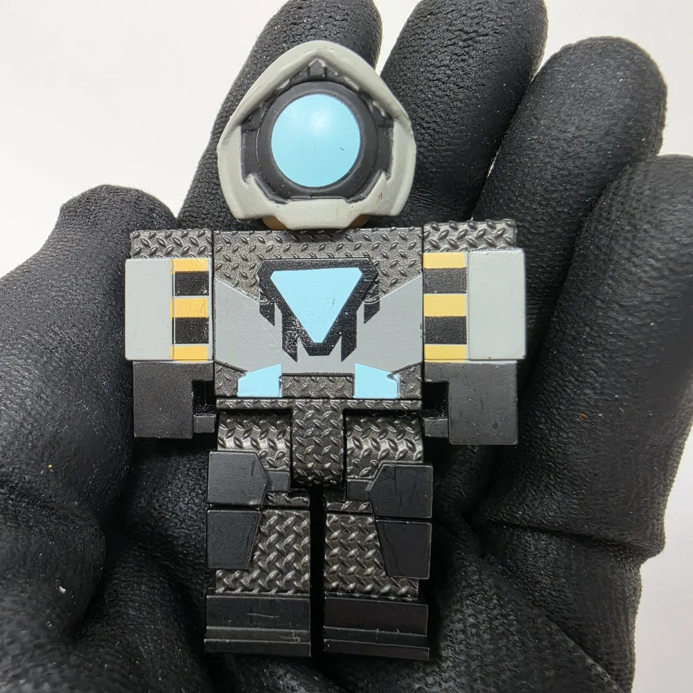 Jazwares Roblox Tower Defense Simulator Accelerator Collectible Figure